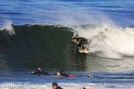 Dela Clothing - Surfing Eric Castaldo