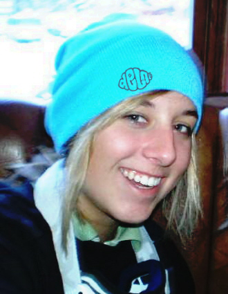 Dela Clothing - Snowboarding Megan Mooney