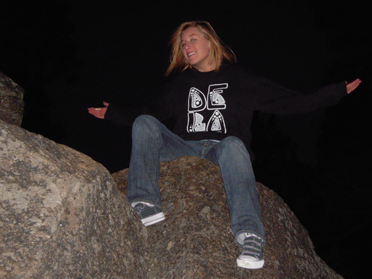 Dela Clothing - Snowboarding Megan Mooney
